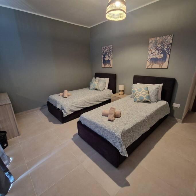 Centrally Located, Well Equipped, Stylish Flat. Σεντ Πόλς Μπέι Εξωτερικό φωτογραφία