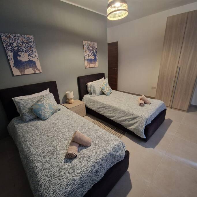 Centrally Located, Well Equipped, Stylish Flat. Σεντ Πόλς Μπέι Εξωτερικό φωτογραφία