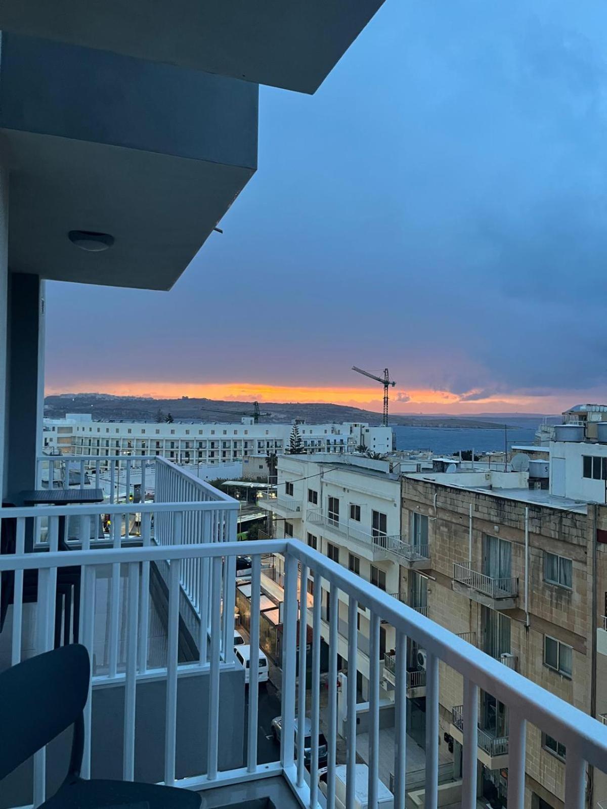 Centrally Located, Well Equipped, Stylish Flat. Σεντ Πόλς Μπέι Εξωτερικό φωτογραφία