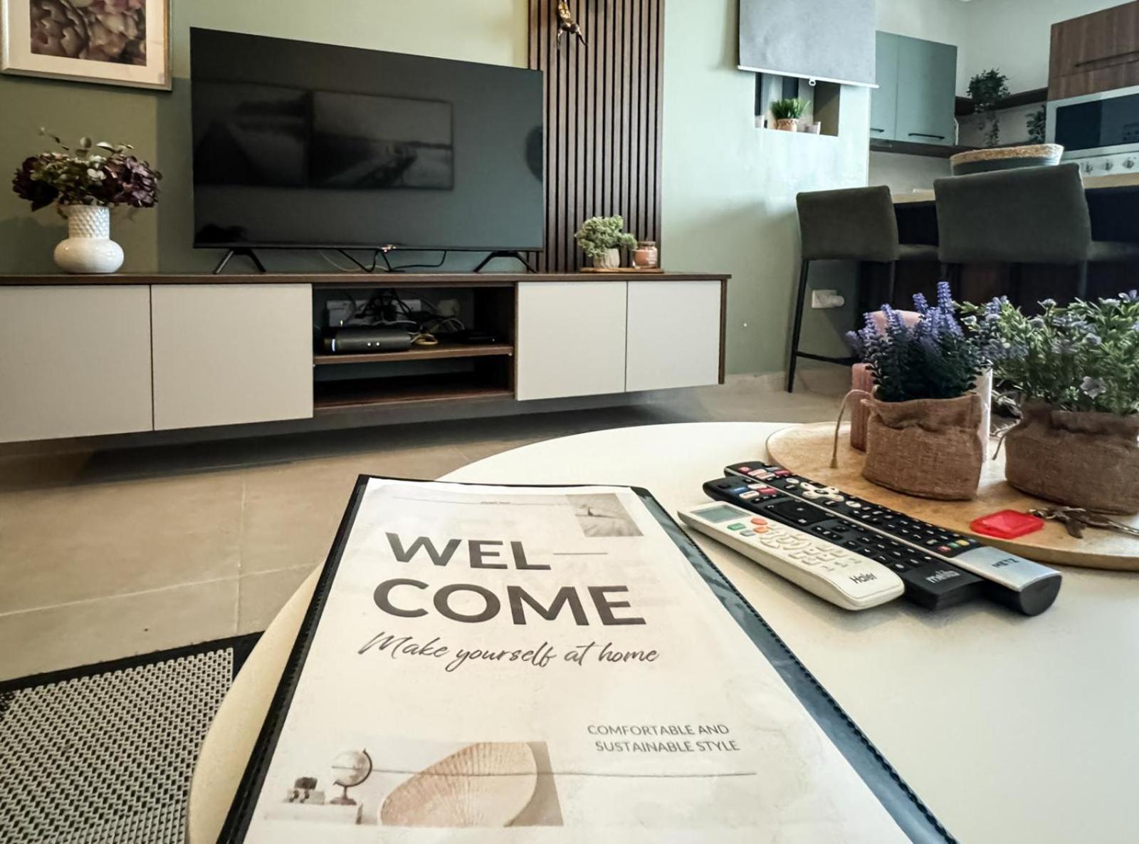 Centrally Located, Well Equipped, Stylish Flat. Σεντ Πόλς Μπέι Εξωτερικό φωτογραφία