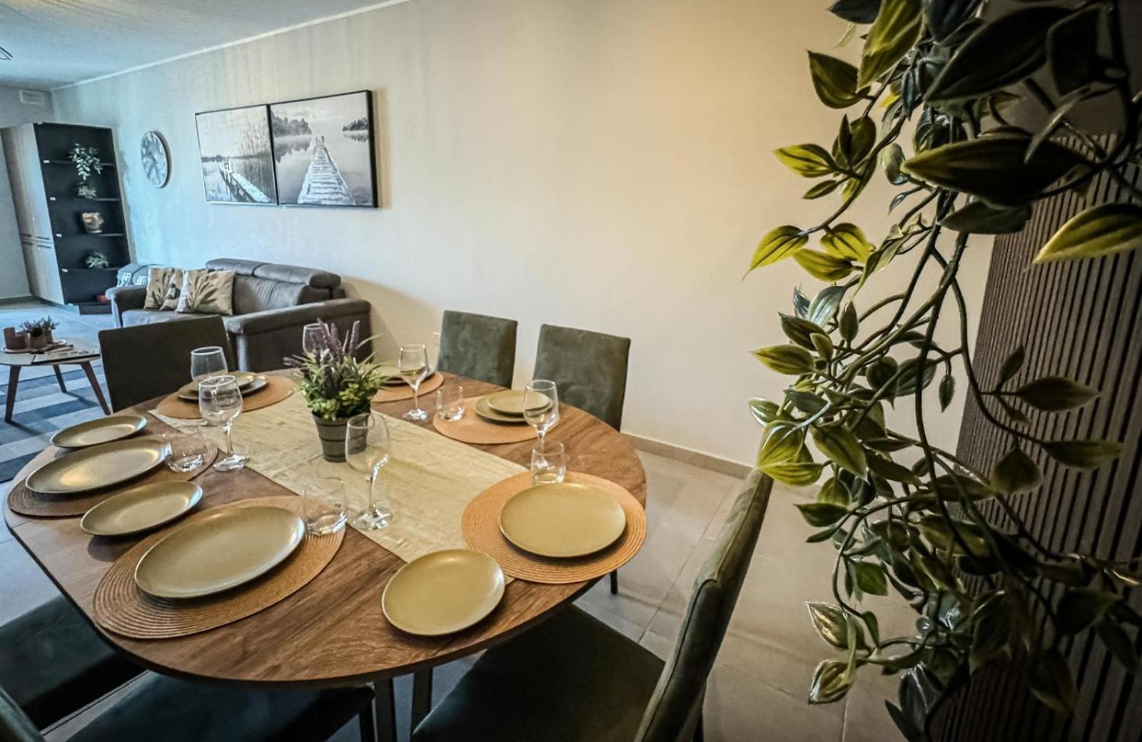 Centrally Located, Well Equipped, Stylish Flat. Σεντ Πόλς Μπέι Εξωτερικό φωτογραφία