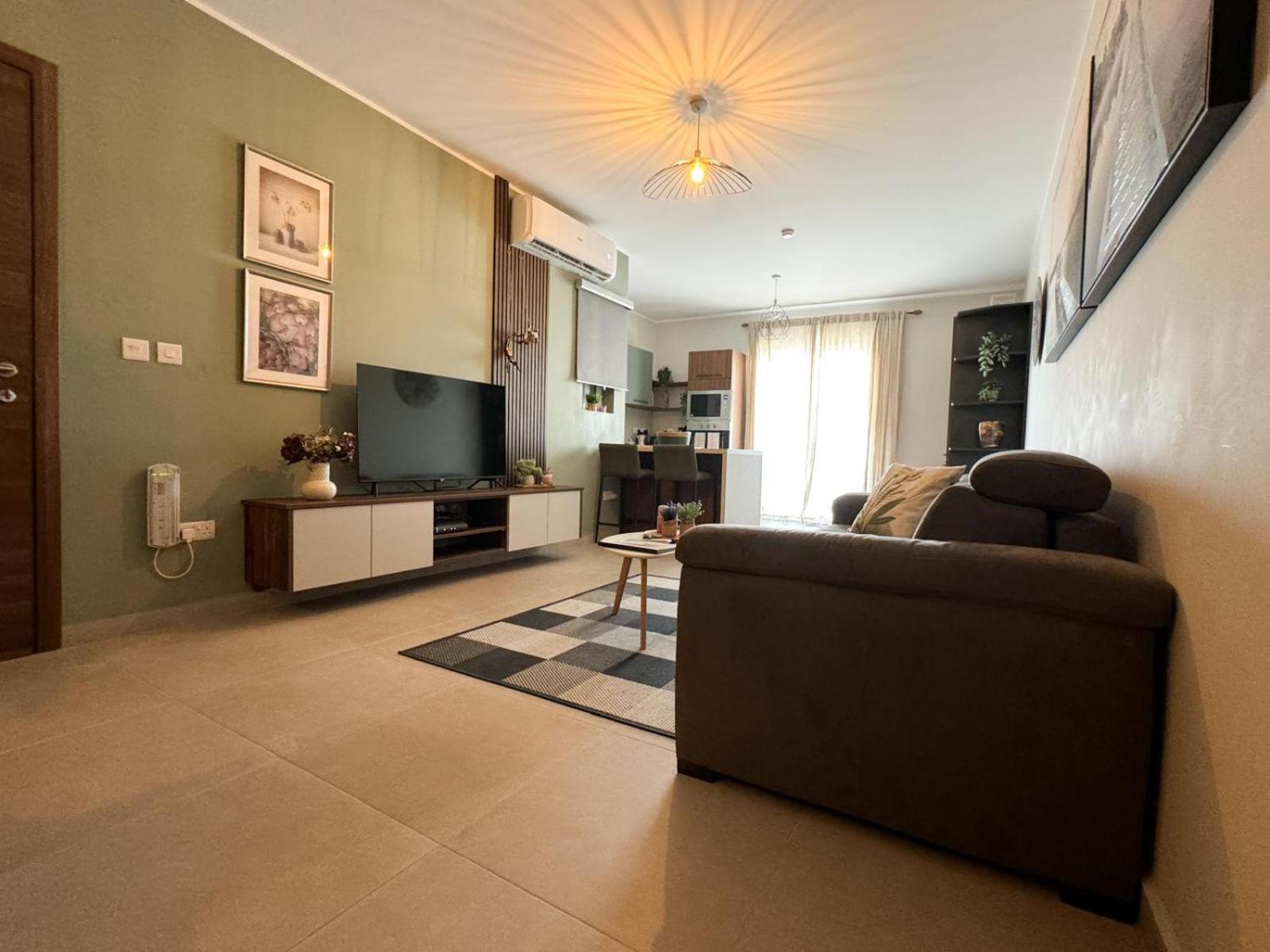 Centrally Located, Well Equipped, Stylish Flat. Σεντ Πόλς Μπέι Εξωτερικό φωτογραφία