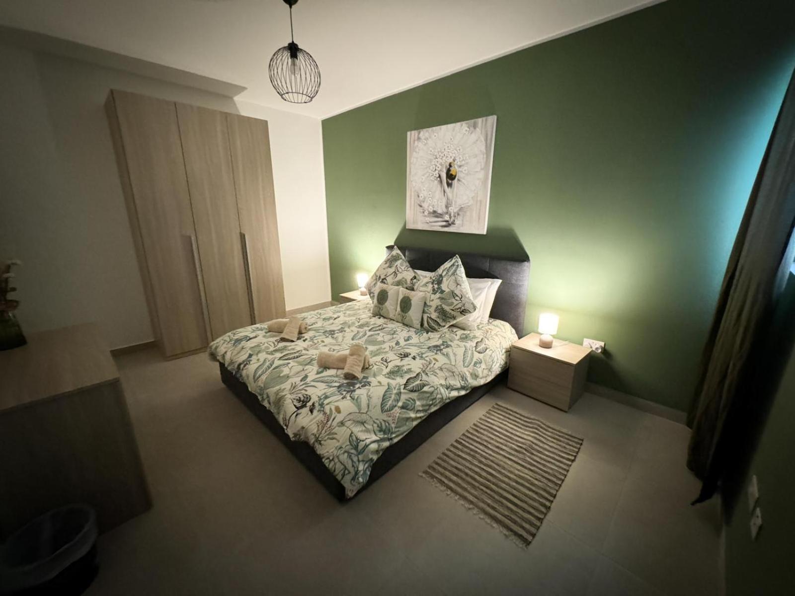 Centrally Located, Well Equipped, Stylish Flat. Σεντ Πόλς Μπέι Εξωτερικό φωτογραφία